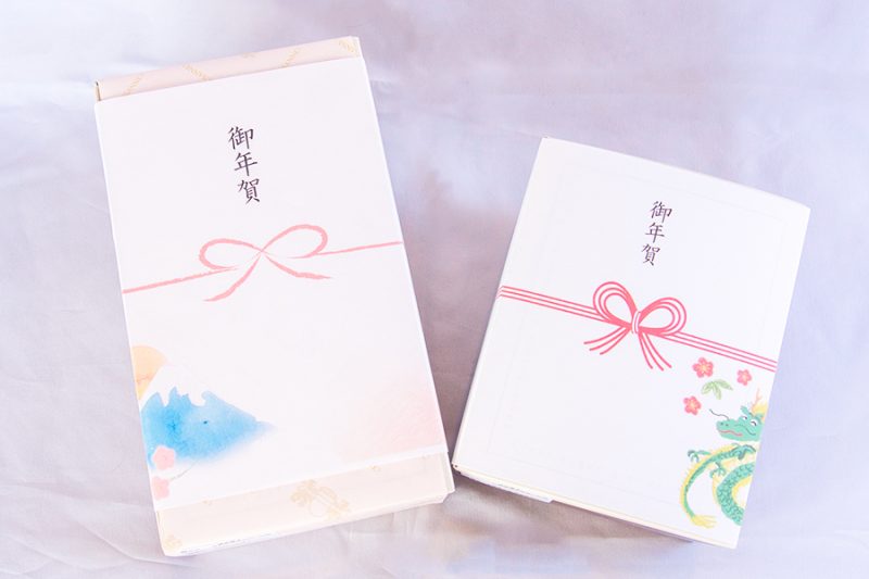 お年賀焼菓子の製品カット