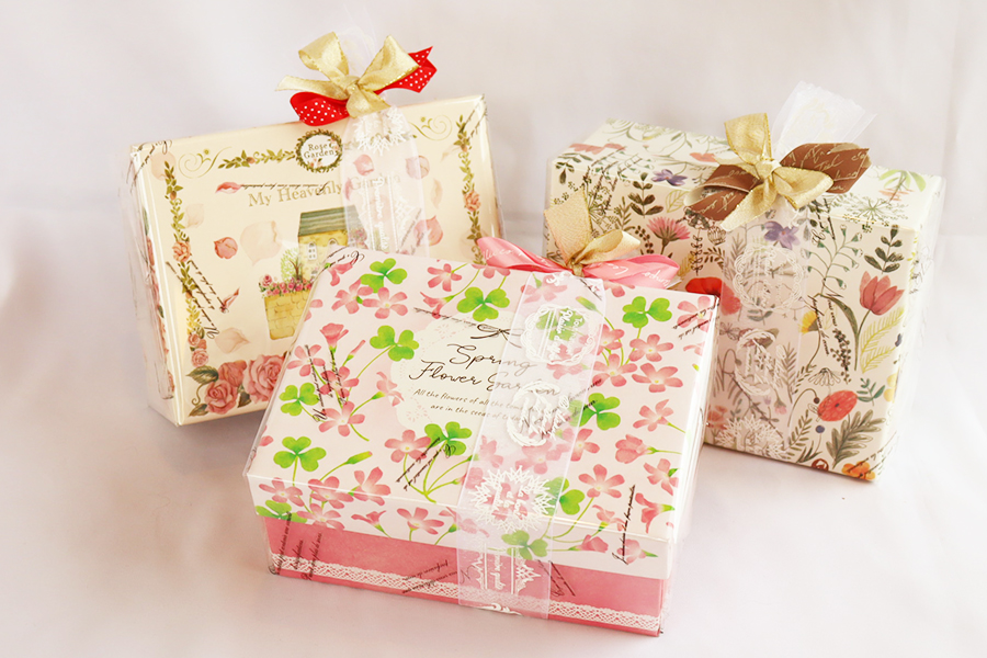 母の日仕様のファンシーBOXの商品写真